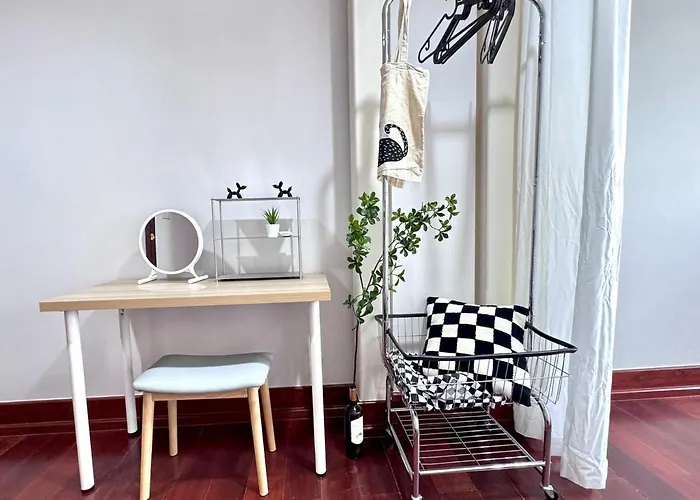 Chinatown Thai Style 2br Townhouse,near Mrt&pier