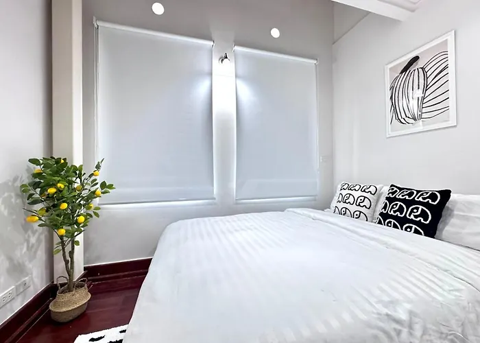 Chinatown Thai Style 2br Townhouse,near Mrt&pier