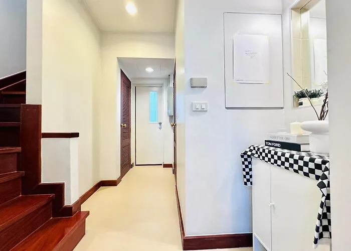 Chinatown Thai Style 2br Townhouse,near Mrt&pier Villa Bangkok