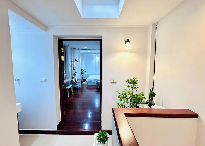 Chinatown Thai Style 2br Townhouse,near Mrt&pier Villa